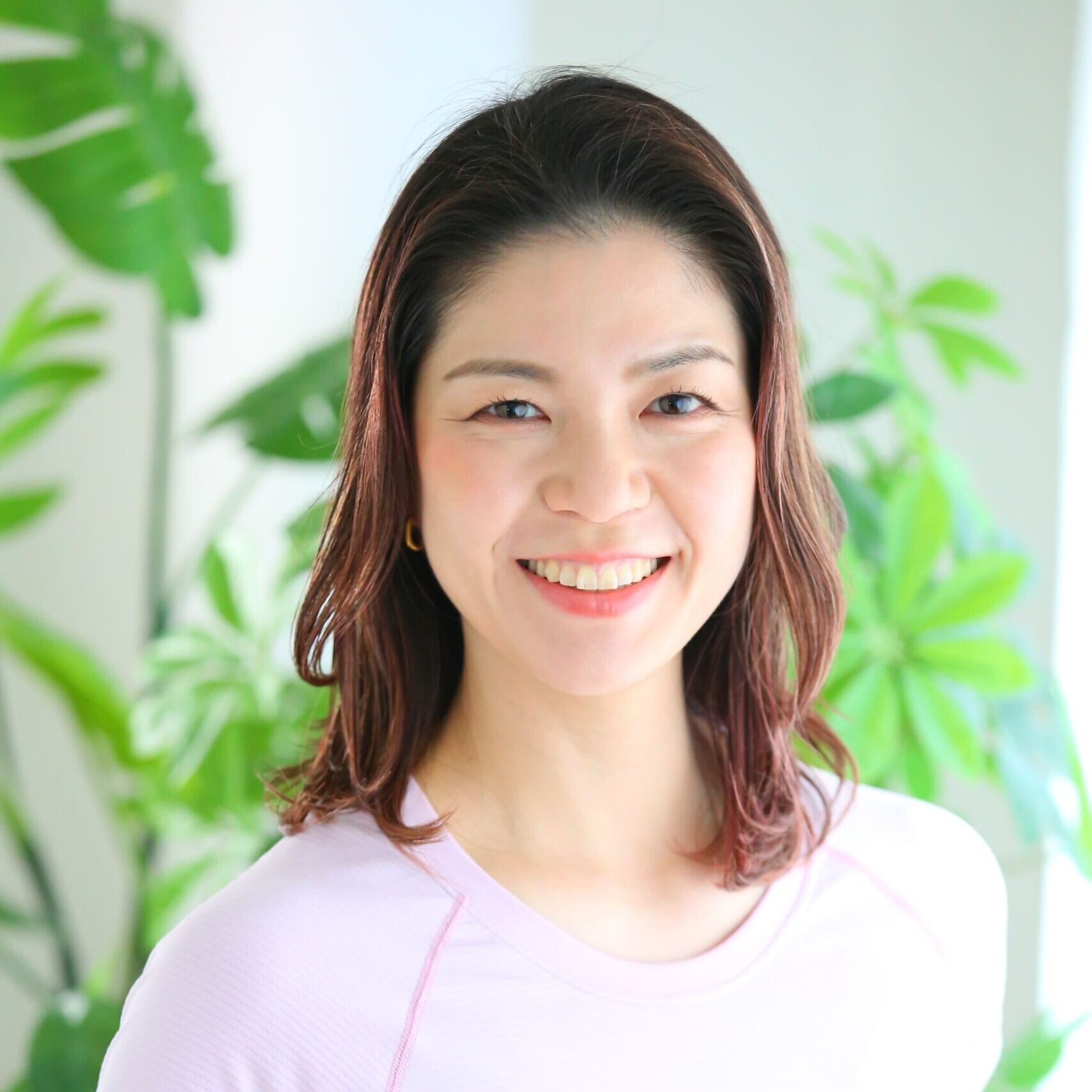 ピラティスインストラクターTomomi