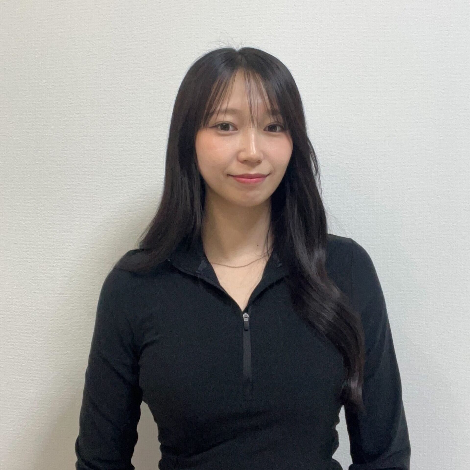 ピラティスインストラクター Shiori