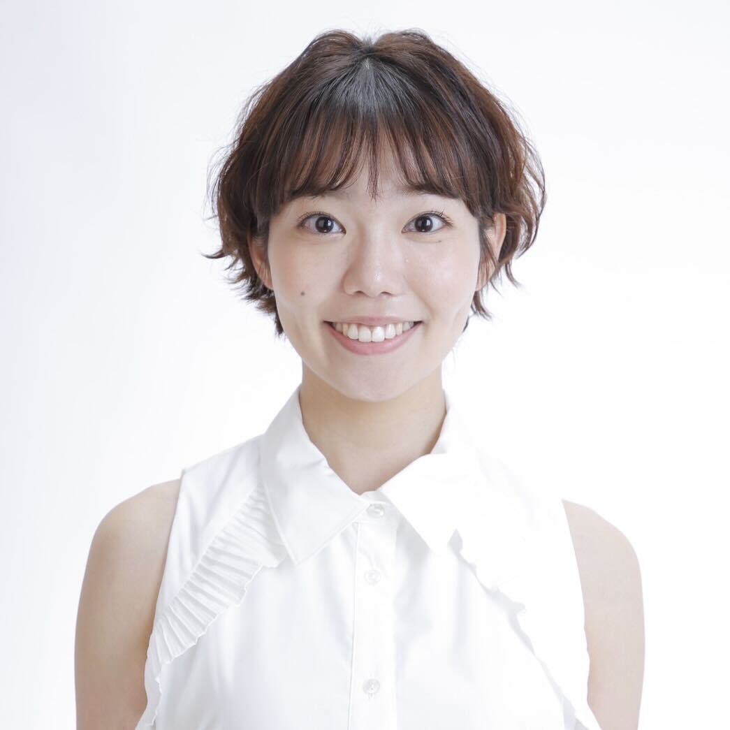 ピラティスインストラクター Anna